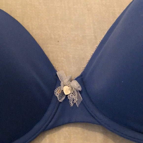 Victoria’s Secret bra - Picture 2 of 4